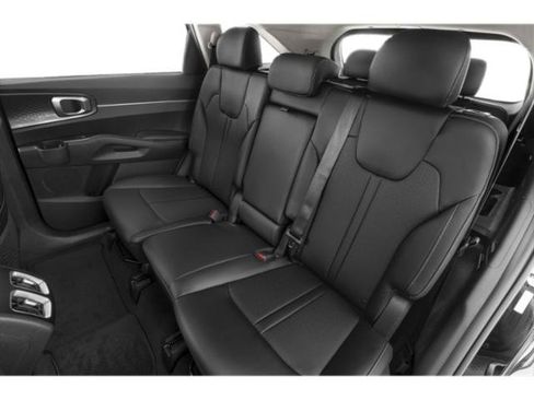Used 2021 Kia Sorento S w/ Panoramic Sunroof Package FWD image 16
