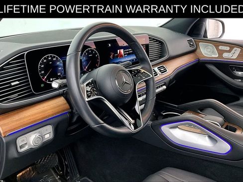 Used 2025 Mercedes-Benz GLE 350 4MATIC image 17
