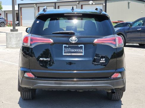 Used 2017 Toyota RAV4 LE w/ All Weather Liner Package AWD/4WD image 4