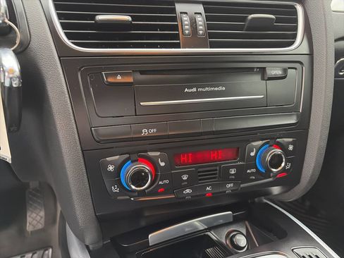 Used 2009 Audi A4 2.0T Premium image 34