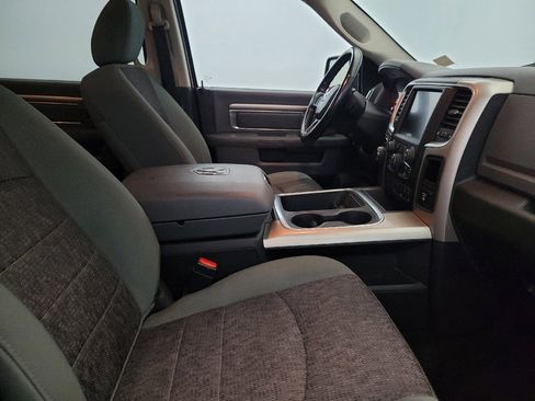 Used 2016 RAM 1500 Big Horn AWD/4WD image 21