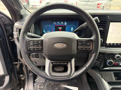 Used 2025 Ford F350 Platinum image 21
