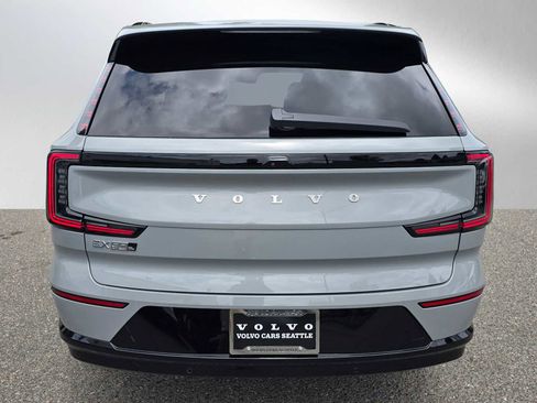 New 2025 Volvo EX90 Plus image 6