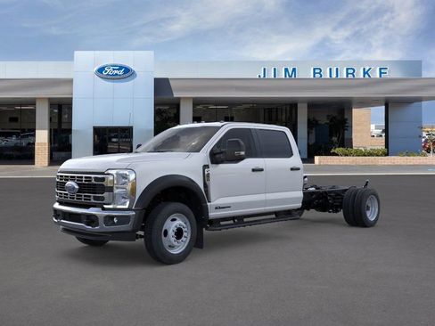 New 2026 Ford F450 XL image 2