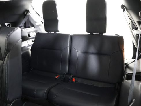 Used 2022 Mitsubishi Outlander SEL FWD image 39