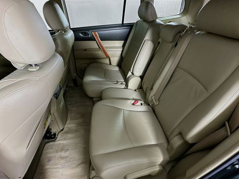 Used 2008 Toyota Highlander Limited image 25