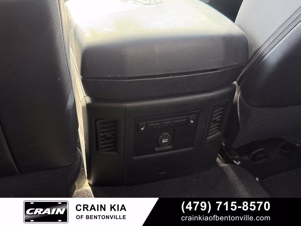 Used 2016 RAM 1500 Laramie w/ Convenience Group AWD/4WD image 26
