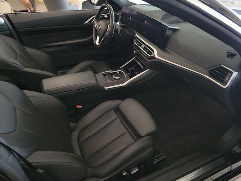 Used 2024 BMW 430i Convertible image 10