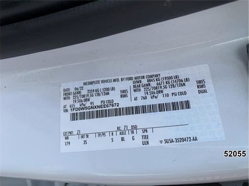 Used 2022 Ford F550 2WD Crew Cab Super Duty image 14