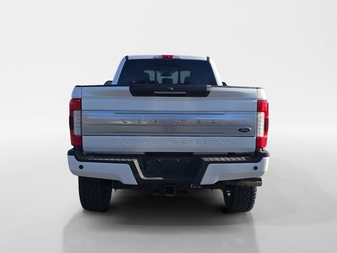 Used 2019 Ford F350 Limited image 5