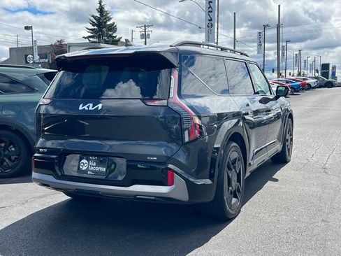 Certified 2024 Kia EV9 GT-Line AWD/4WD image 7