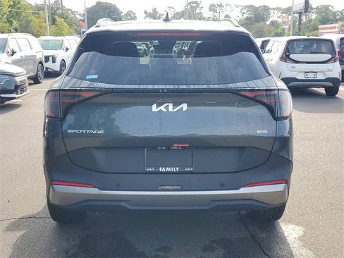 New 2026 Kia Sportage EX w/ EX Panoramic Sunroof Package image 5