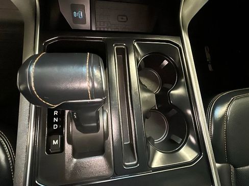 Used 2023 Ford F150 Platinum image 22