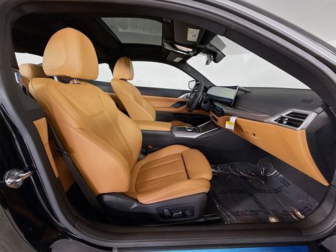 Used 2026 BMW 430i Coupe w/ Parking Assistance Package image 29