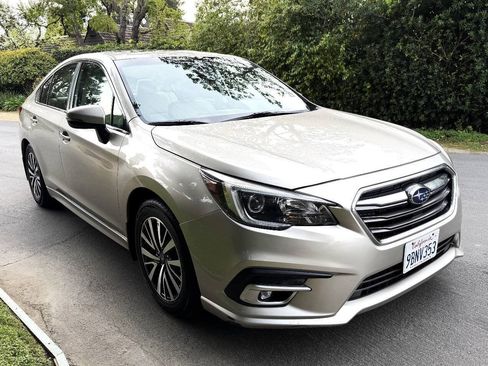 Used 2018 Subaru Legacy 2.5i Premium AWD/4WD image 9