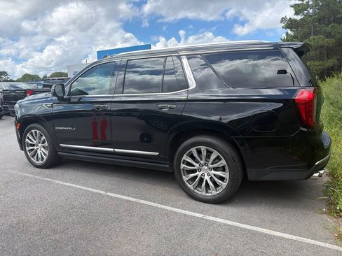 Used 2021 GMC Yukon Denali w/ Denali Ultimate Package RWD image 5
