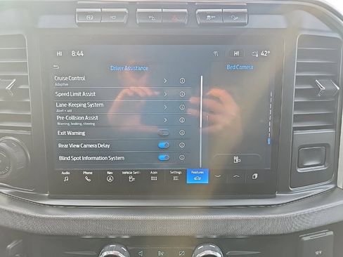 Used 2024 Ford F350 Platinum w/ FX4 Off-Road Package image 29