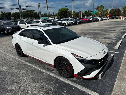 Used 2023 Hyundai Elantra N FWD image 6