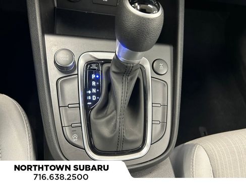 Used 2023 Hyundai Kona SEL AWD/4WD image 19