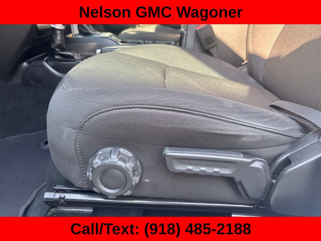 Used 2023 Jeep Gladiator Sport AWD/4WD image 12