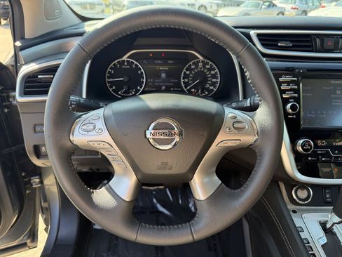 Used 2015 Nissan Murano SL w/ SL Technology Package FWD image 16