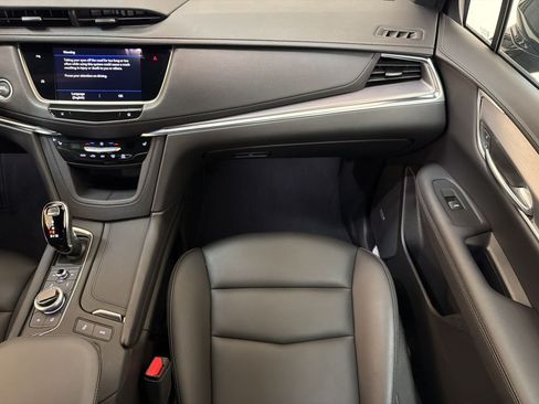 Certified 2023 Cadillac XT5 Luxury AWD/4WD image 28