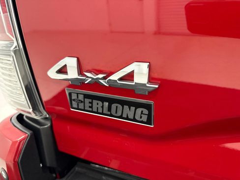 Used 2023 Toyota Tacoma Limited AWD/4WD image 12