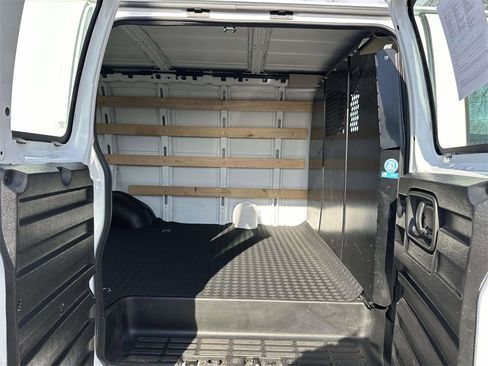 Used 2024 Chevrolet Express 2500 w/ Driver Convenience Package image 11