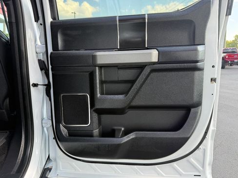 Used 2018 Ford F150 Raptor w/ Equipment Group 802A Luxury image 37