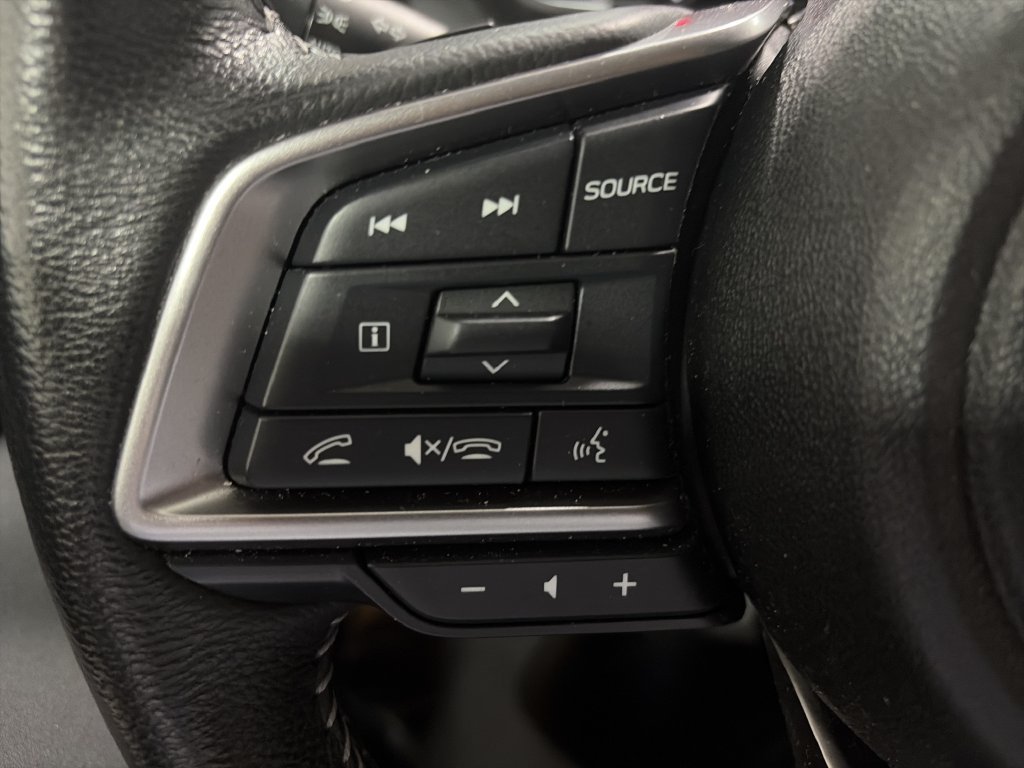 Used 2023 Subaru Ascent Premium w/ Convenience Package AWD/4WD image 15