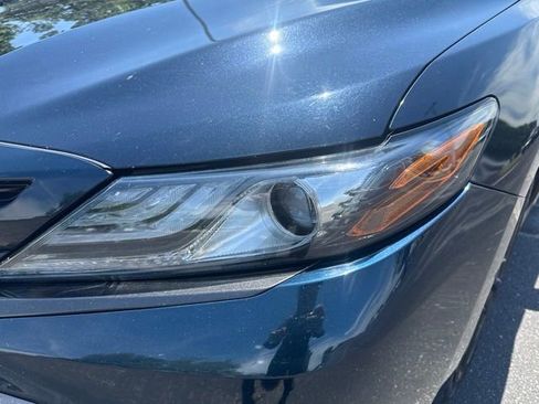 Used 2021 Toyota Camry XSE w/ Navigation Package FWD image 9