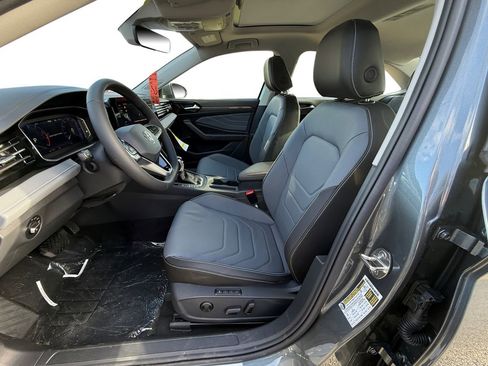 New 2026 Volkswagen Jetta SEL image 9