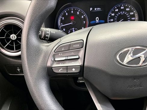 Used 2023 Hyundai Kona SEL AWD/4WD image 20