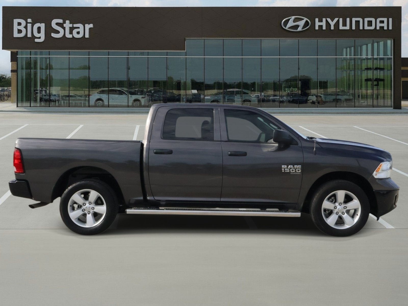 Used 2022 RAM 1500 Tradesman w/ Tradesman SXT Package AWD/4WD image 5