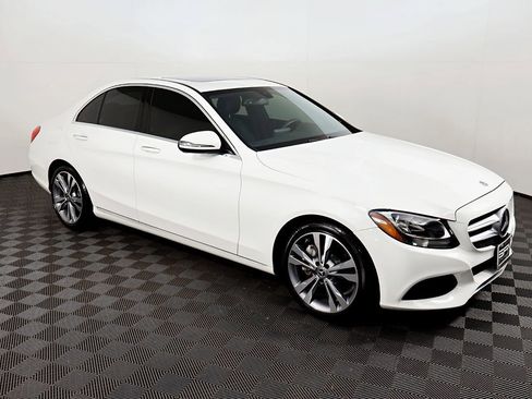 Used 2018 Mercedes-Benz C 300 Sedan w/ Premium Package image 5