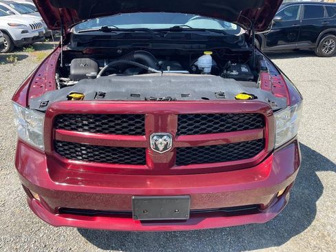 Used 2018 RAM 1500 Express w/ Express Value Package AWD/4WD image 25