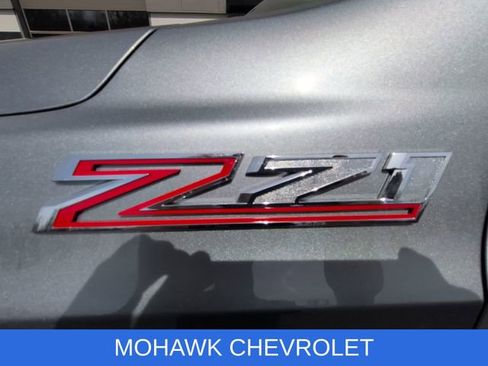 Used 2025 Chevrolet Tahoe Z71 w/ Comfort Package AWD/4WD image 33