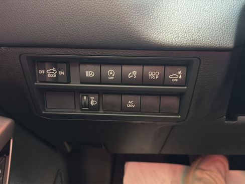 New 2026 Toyota Tundra Limited AWD/4WD image 14