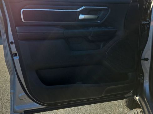 Used 2025 RAM 1500 Big Horn AWD/4WD image 11