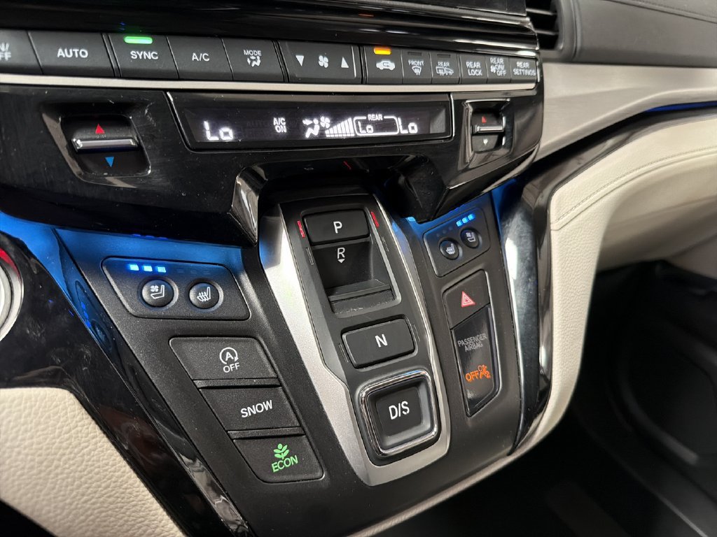 Used 2025 Honda Odyssey Elite image 15