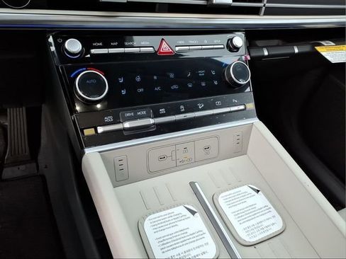 New 2026 Hyundai Santa Fe Limited AWD/4WD image 23