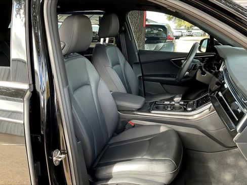 Used 2022 Audi Q7 Premium Plus w/ Premium Plus Package image 7