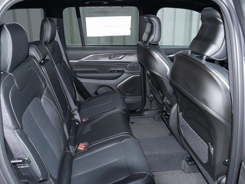 New 2025 Jeep Grand Cherokee Overland w/ Adv Protech Group III image 30