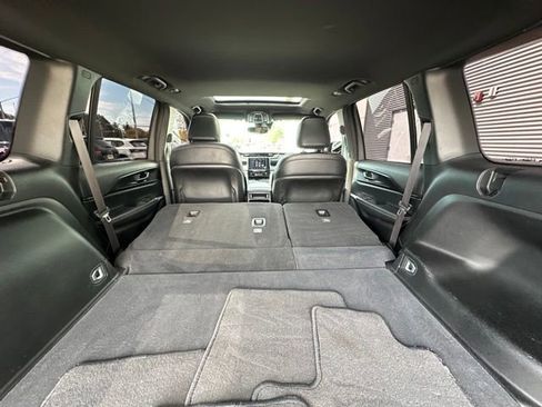 Used 2023 Jeep Grand Cherokee Altitude AWD/4WD image 20