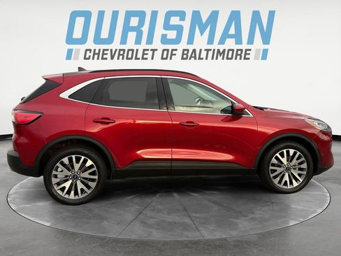 Used 2021 Ford Escape Titanium image 7