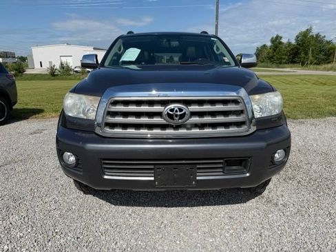 Used 2014 Toyota Sequoia Platinum AWD/4WD image 6