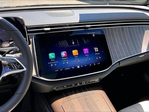 New 2026 Mercedes-Benz E 350 4MATIC Sedan image 7