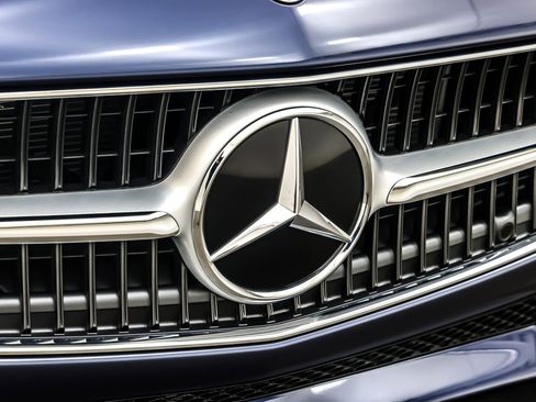 New 2026 Mercedes-Benz C 300 Sedan image 12