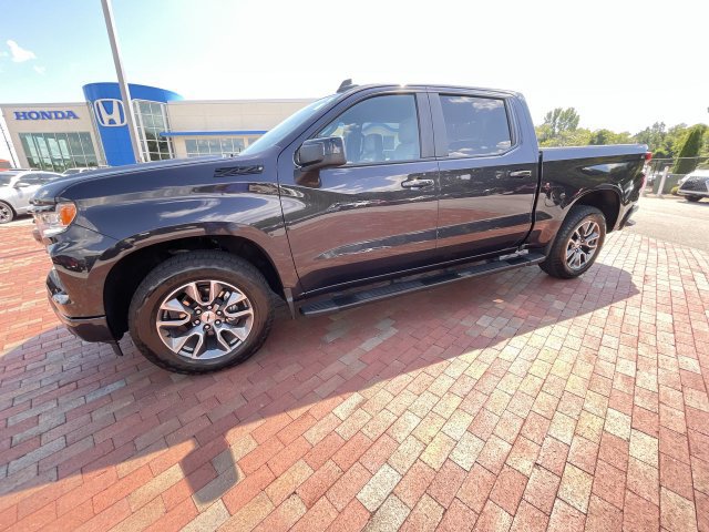 Used 2024 Chevrolet Silverado 1500 RST w/ Convenience Package II AWD/4WD image 30
