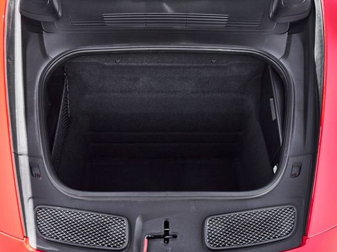 Used 2023 Porsche 911 GT3 RWD image 16